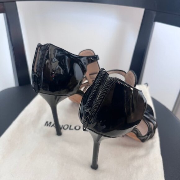 Manolo Blahnik Black Paten Leather Stiletto Heels - Size 40 - Picture 7 of 9